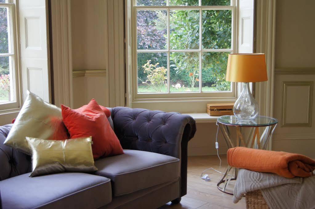 Bed and Breakfast That Amazing Place Harlow Exterior foto