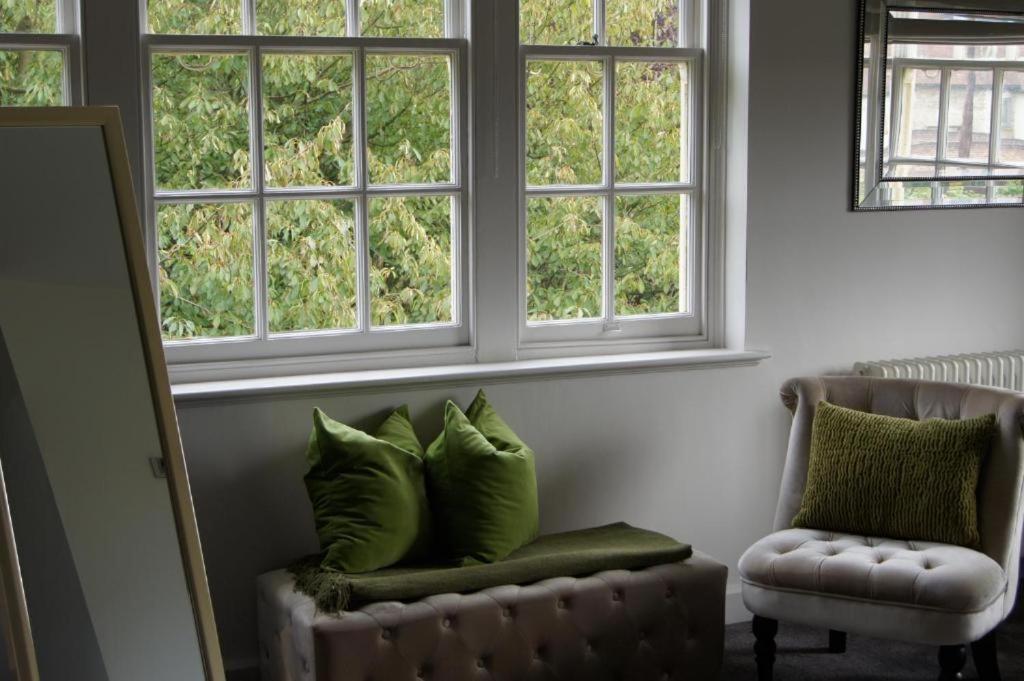 Bed and Breakfast That Amazing Place Harlow Exterior foto